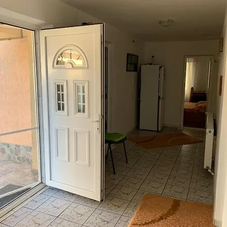Ubytování v soukromí Casa Oana *